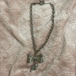 Guess necklace